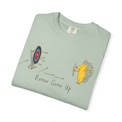 Motivational T-Shirt with Hedgehog Design, Unisex Graphic Tee, Gift for Friends, 'Never Give Up' Apparel, Perfect for Casual Wear, [...]