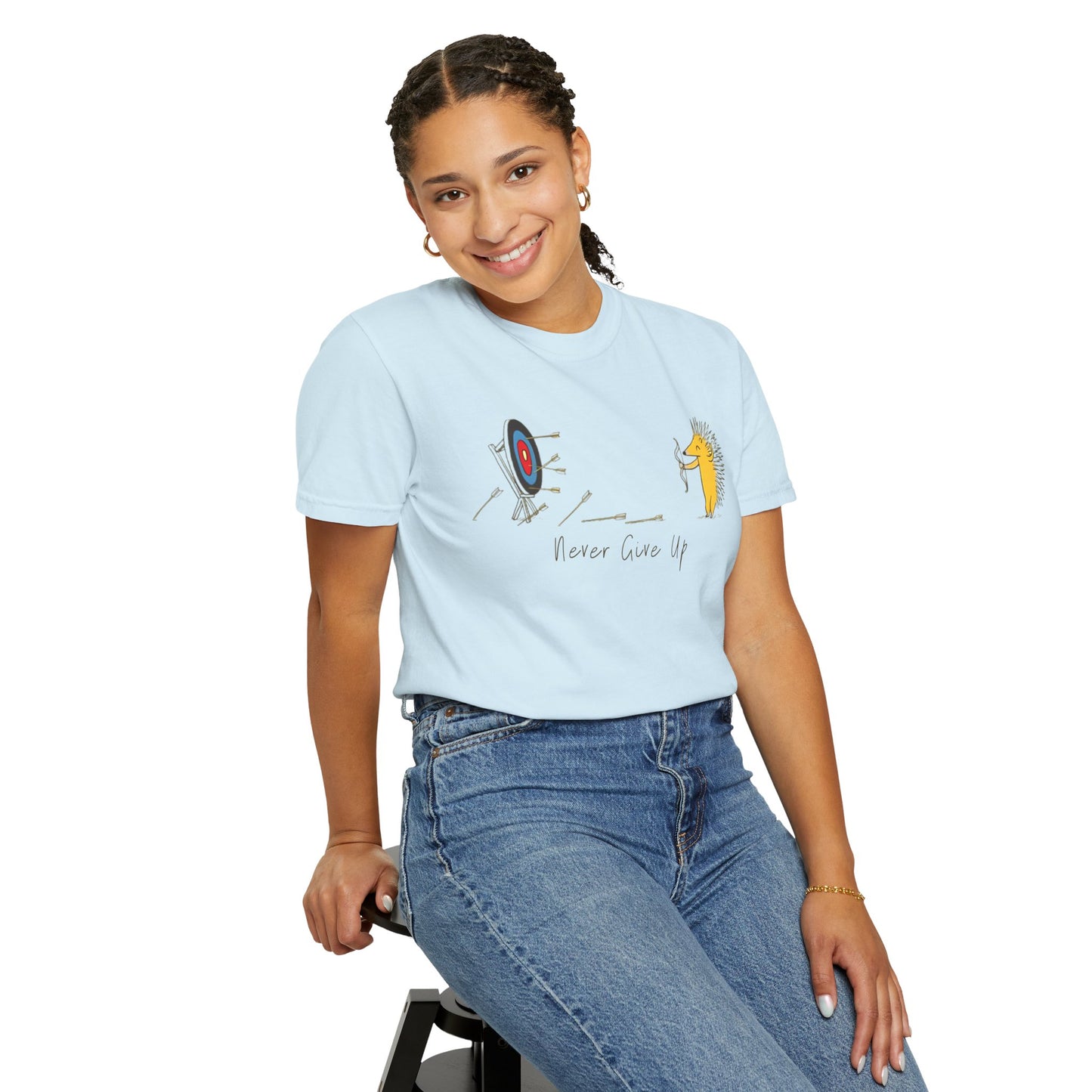 Motivational T-Shirt with Hedgehog Design, Unisex Graphic Tee, Gift for Friends, 'Never Give Up' Apparel, Perfect for Casual Wear, [...]