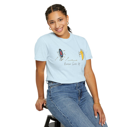 Motivational T-Shirt with Hedgehog Design, Unisex Graphic Tee, Gift for Friends, 'Never Give Up' Apparel, Perfect for Casual Wear, [...]